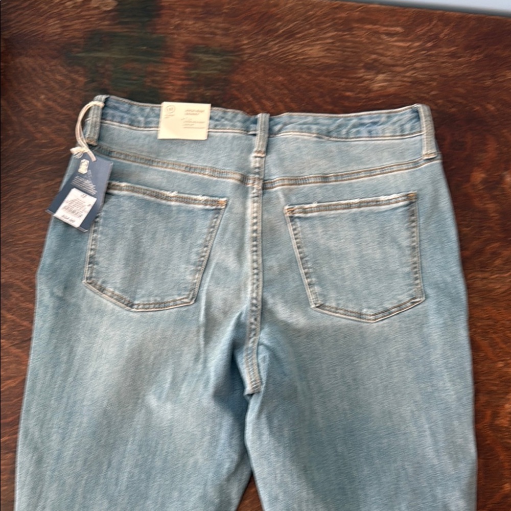 Universal Thread High Rise Blue Jeans with Button Detail - Picture 9 of 13
